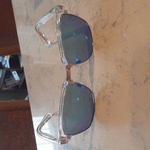Maui Jim Blue Hawaii Kawika Crystal sunglasses